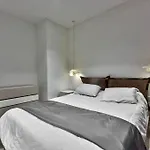 Modern 3 Bed & 2 Bth Apt Sliema
